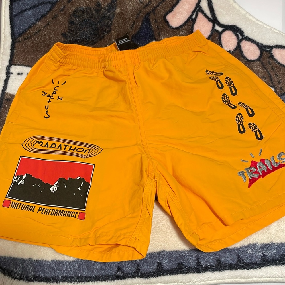 Cactus trails shorts
